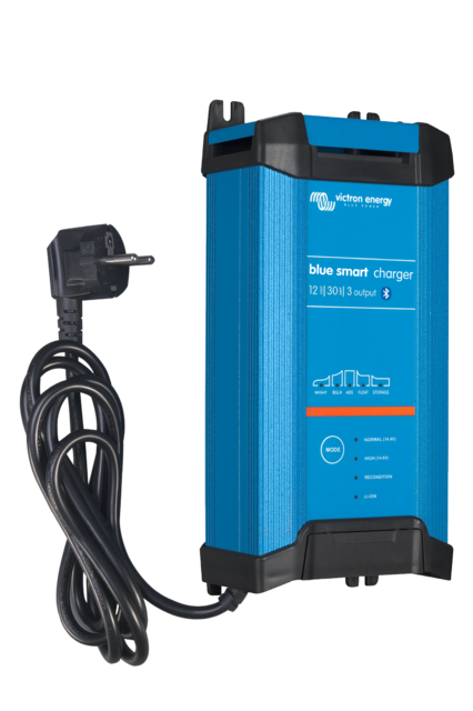 Chargeur BLUESMART VICTRON 12v 30A 3 sorties IP22 BPC123048002